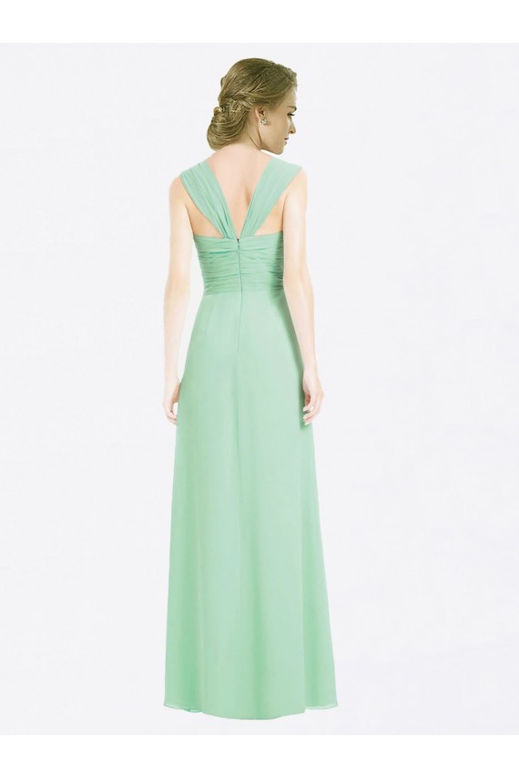 Long Chiffon Bridesmaid Dress with a Sweetheart Neckline and Pleated Shoulder Straps UK